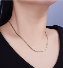 Load image into Gallery viewer, Lily Chain
