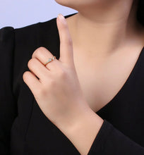 Load image into Gallery viewer, Luisa Ring
