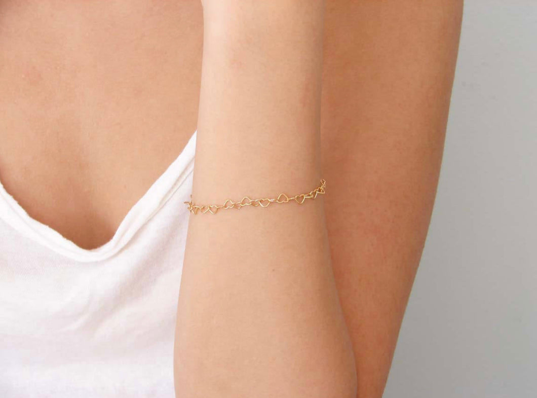Dainty Heart Bracelet